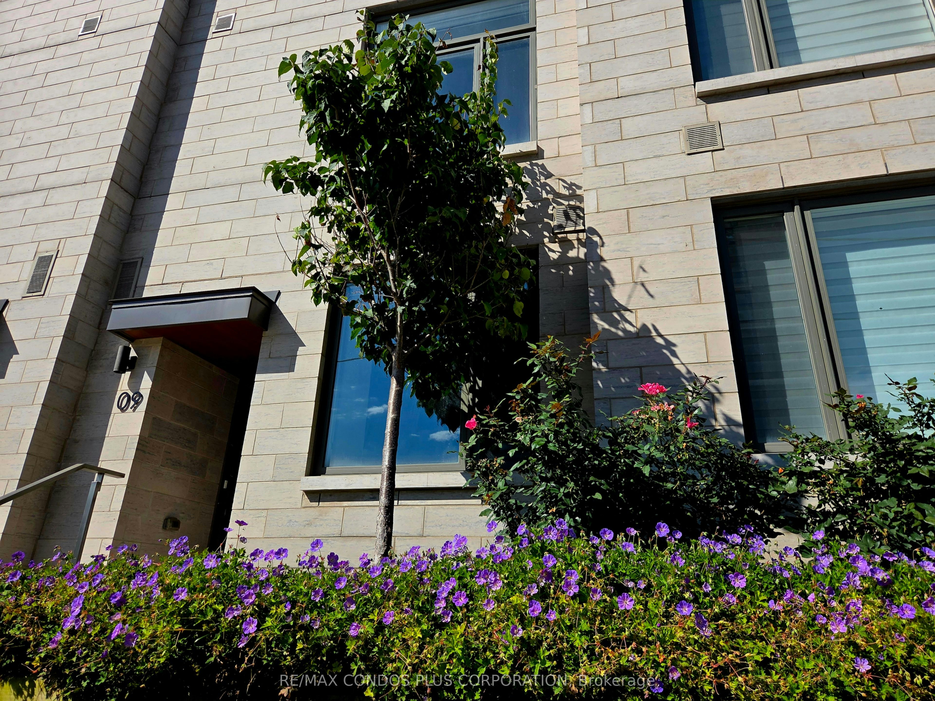 9-270 Davenport Road, Toronto, ON, M5R 0C1 - 2