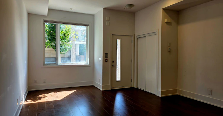 9-270 Davenport Road, Toronto, ON, M5R 0C1 - 7