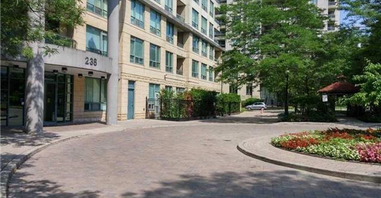 1006-238 Doris Avenue, Toronto, ON, M2N 6W1 - 2