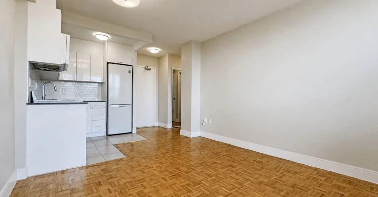 907-1500 Bathurst Street, Toronto, ON, M5P 3L3 - 7