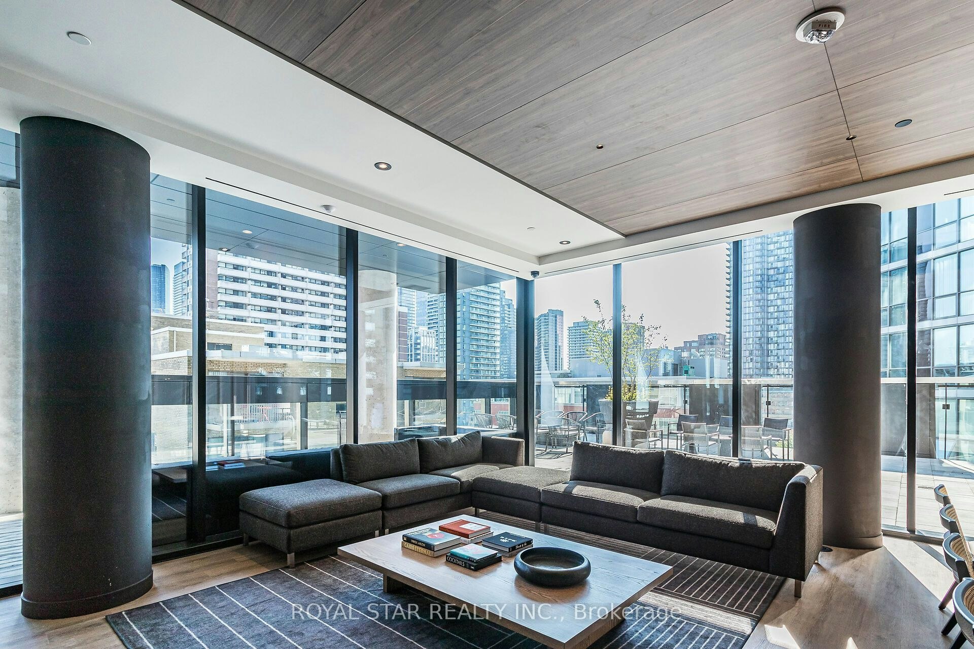 1304-55 Charles Street S, Toronto, ON, M4Y 0J1 - 3