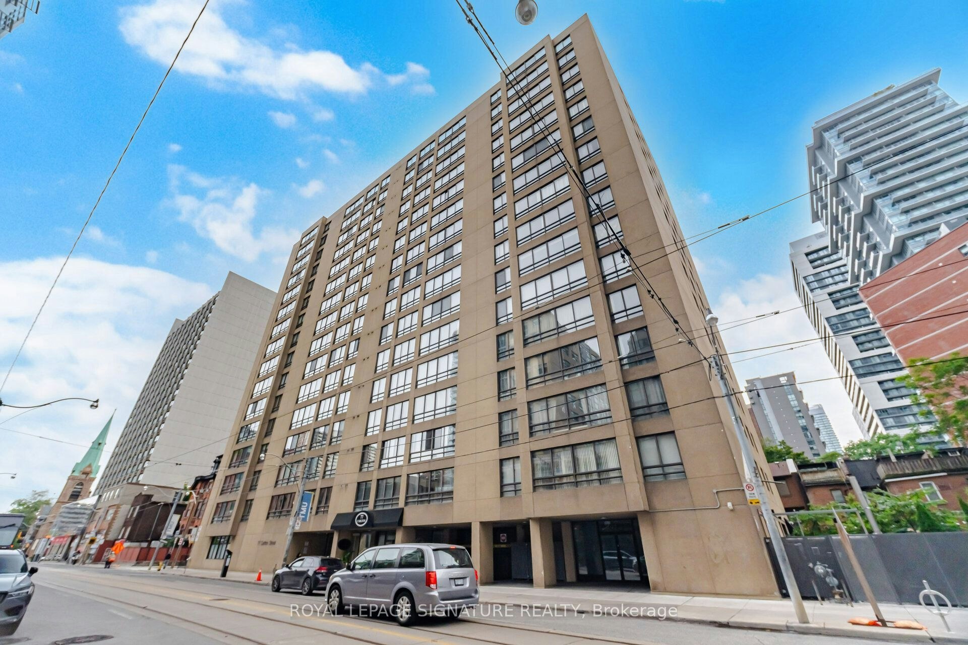 1002-77 Carlton Street, Toronto, ON, M5B 2J7
