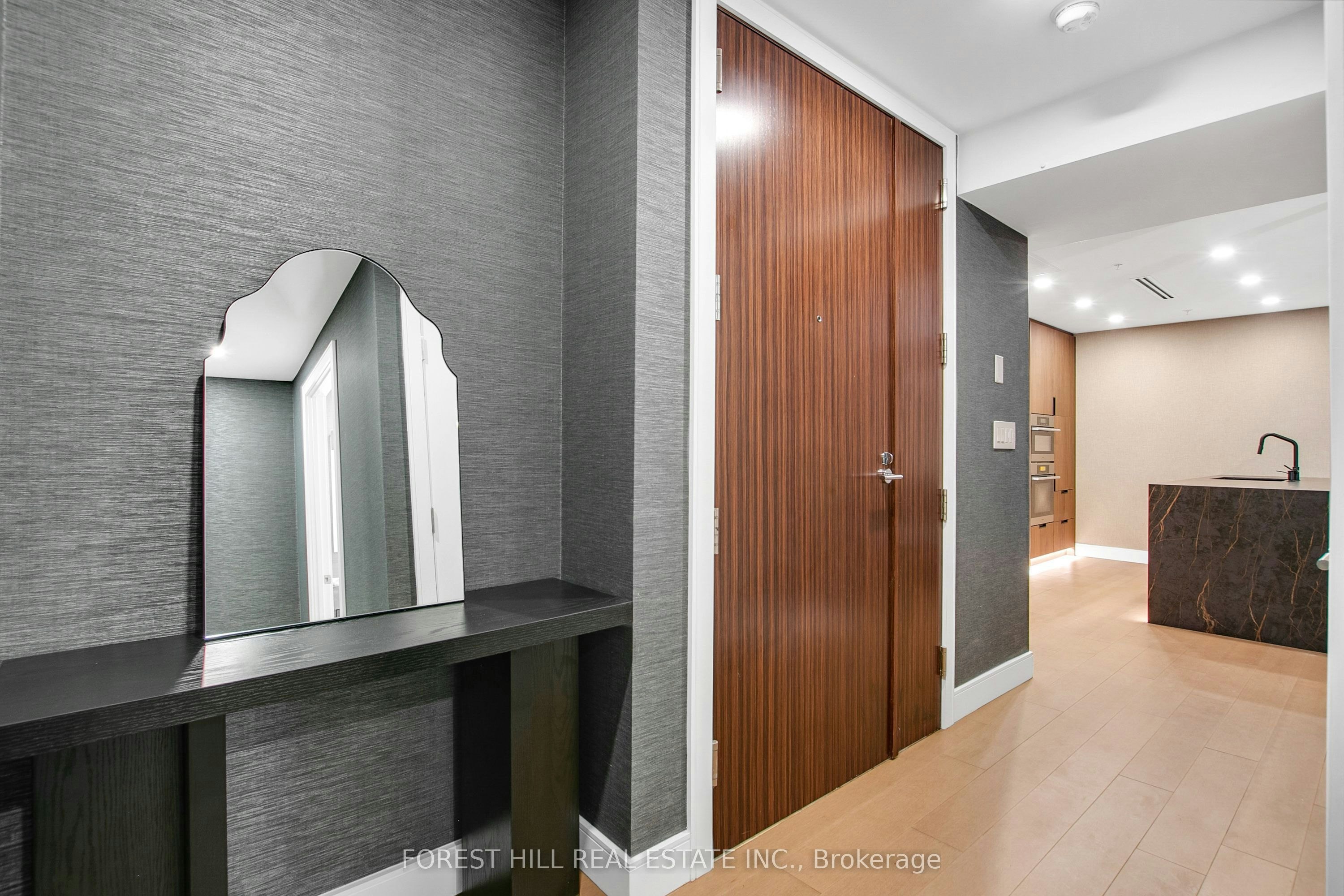 2408-180 University Avenue, Toronto, ON, M5H 0A2 - 6