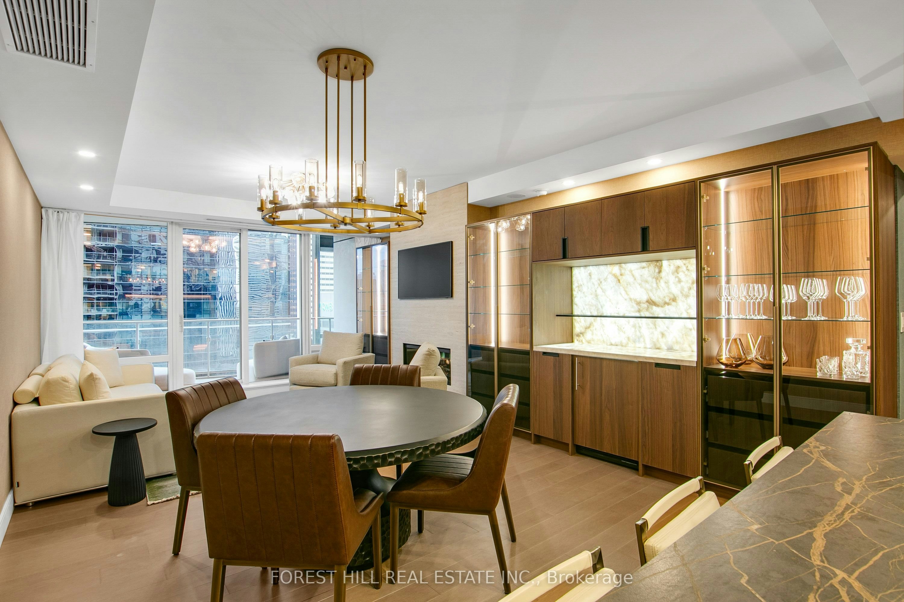 2408-180 University Avenue, Toronto, ON, M5H 0A2 - 22