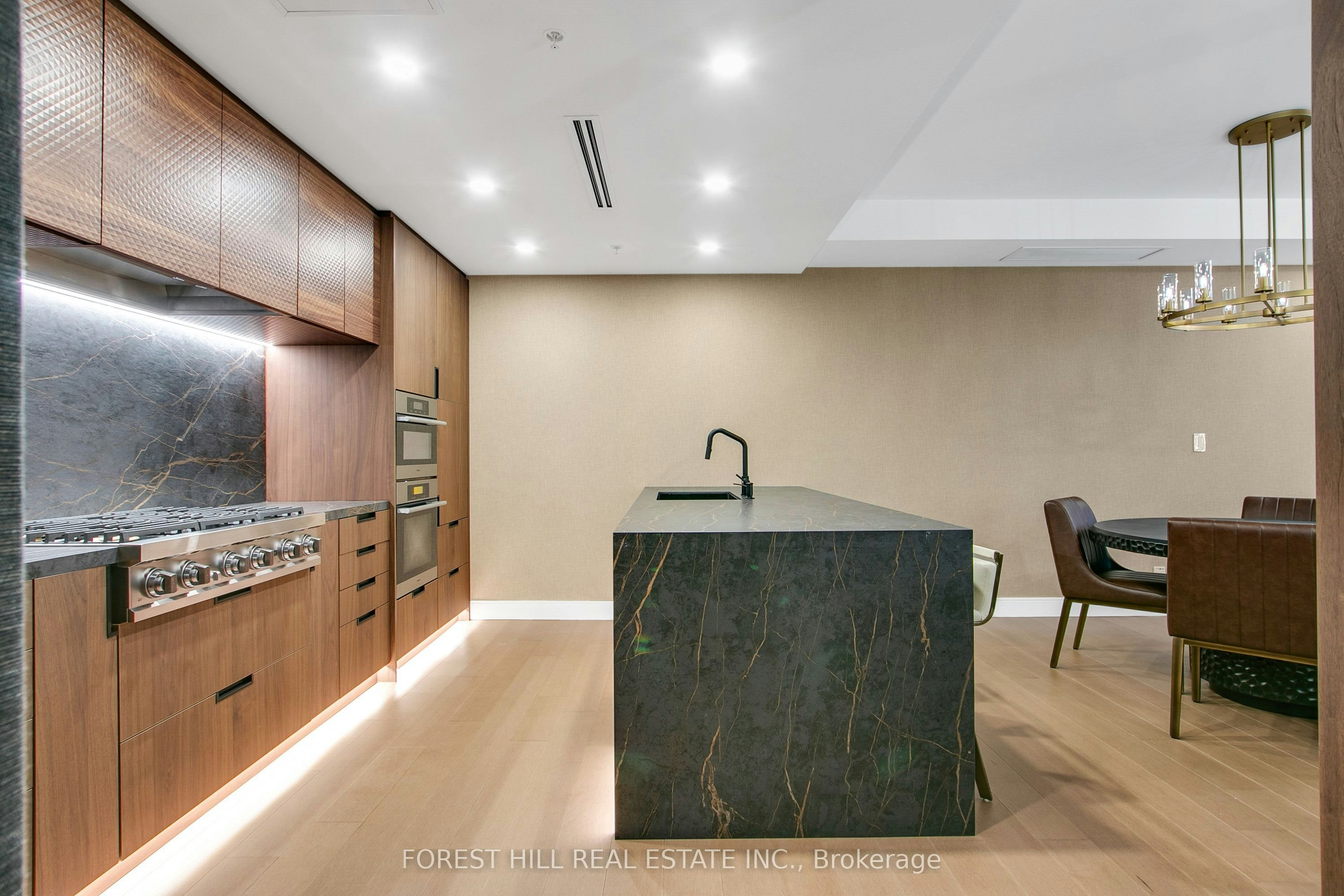 2408-180 University Avenue, Toronto, ON, M5H 0A2 - 7