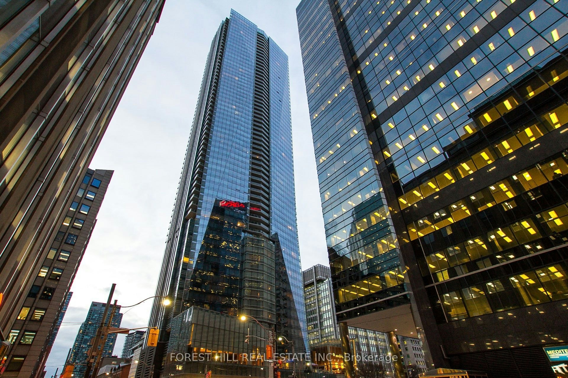 2408-180 University Avenue, Toronto, ON, M5H 0A2 - 45