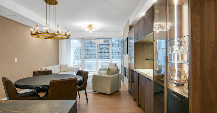 2408-180 University Avenue, Toronto, ON, M5H 0A2 - 5