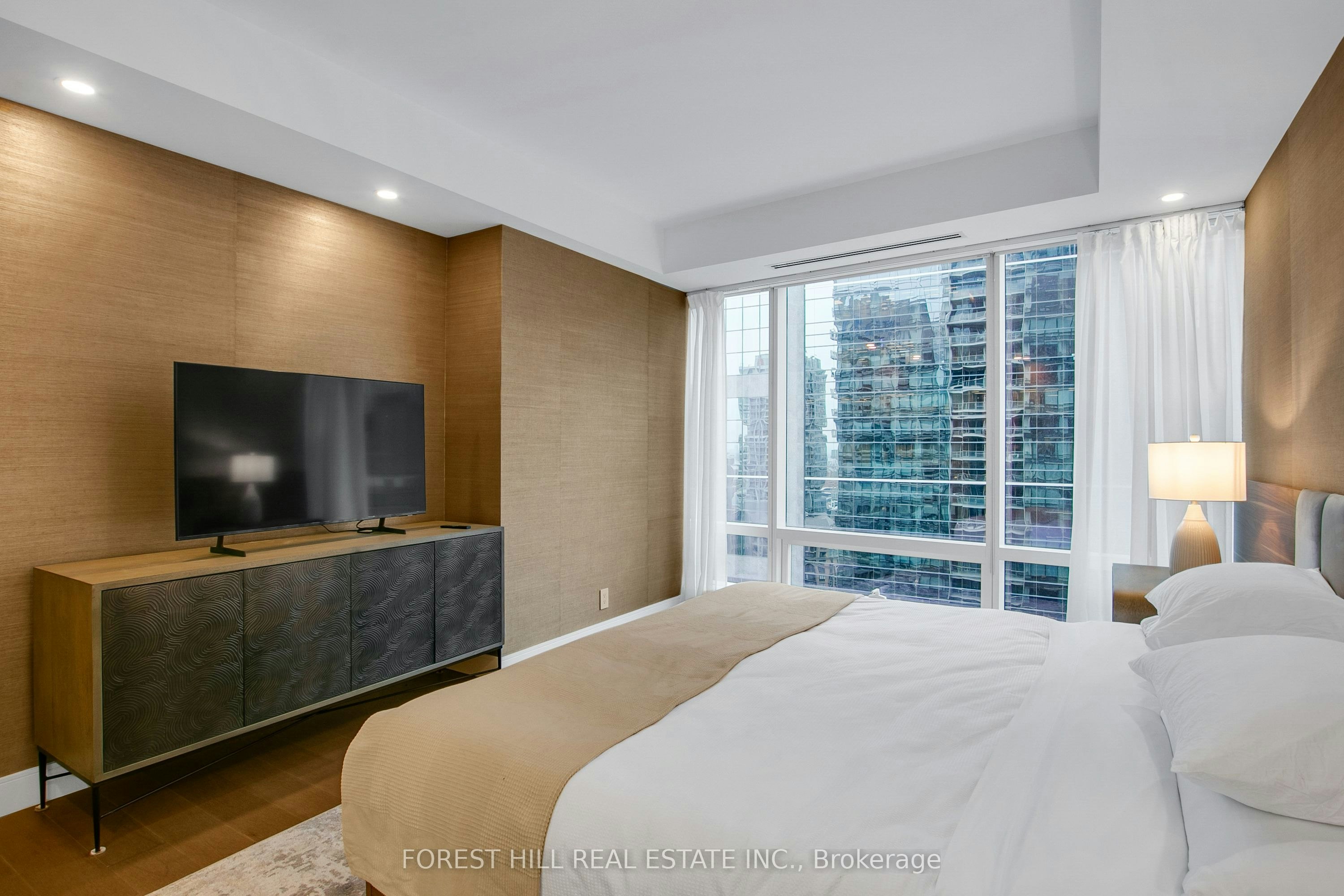 2408-180 University Avenue, Toronto, ON, M5H 0A2 - 26