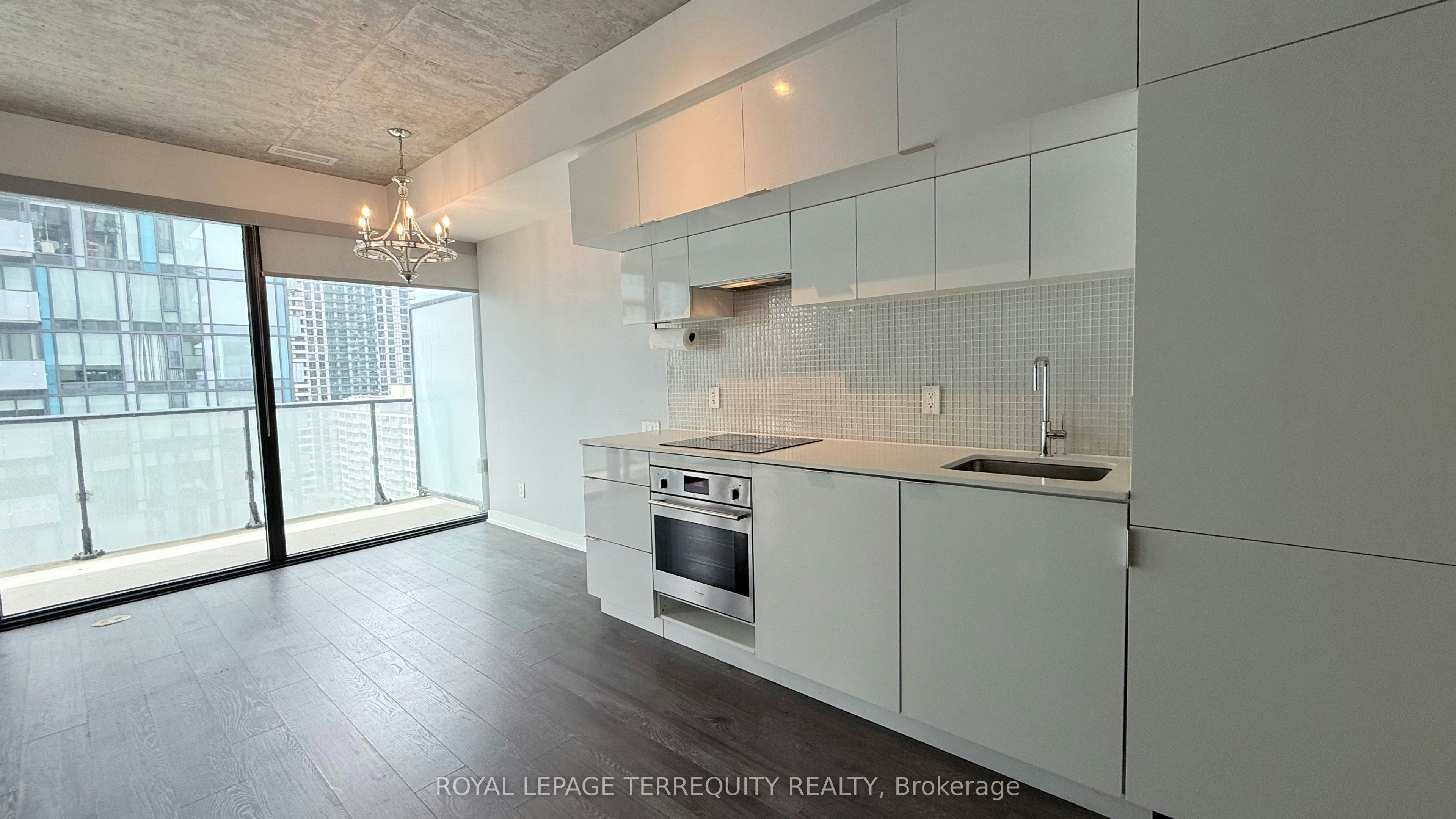 1502-185 Roehampton Avenue, Toronto, ON, M4P 0C6 - 18