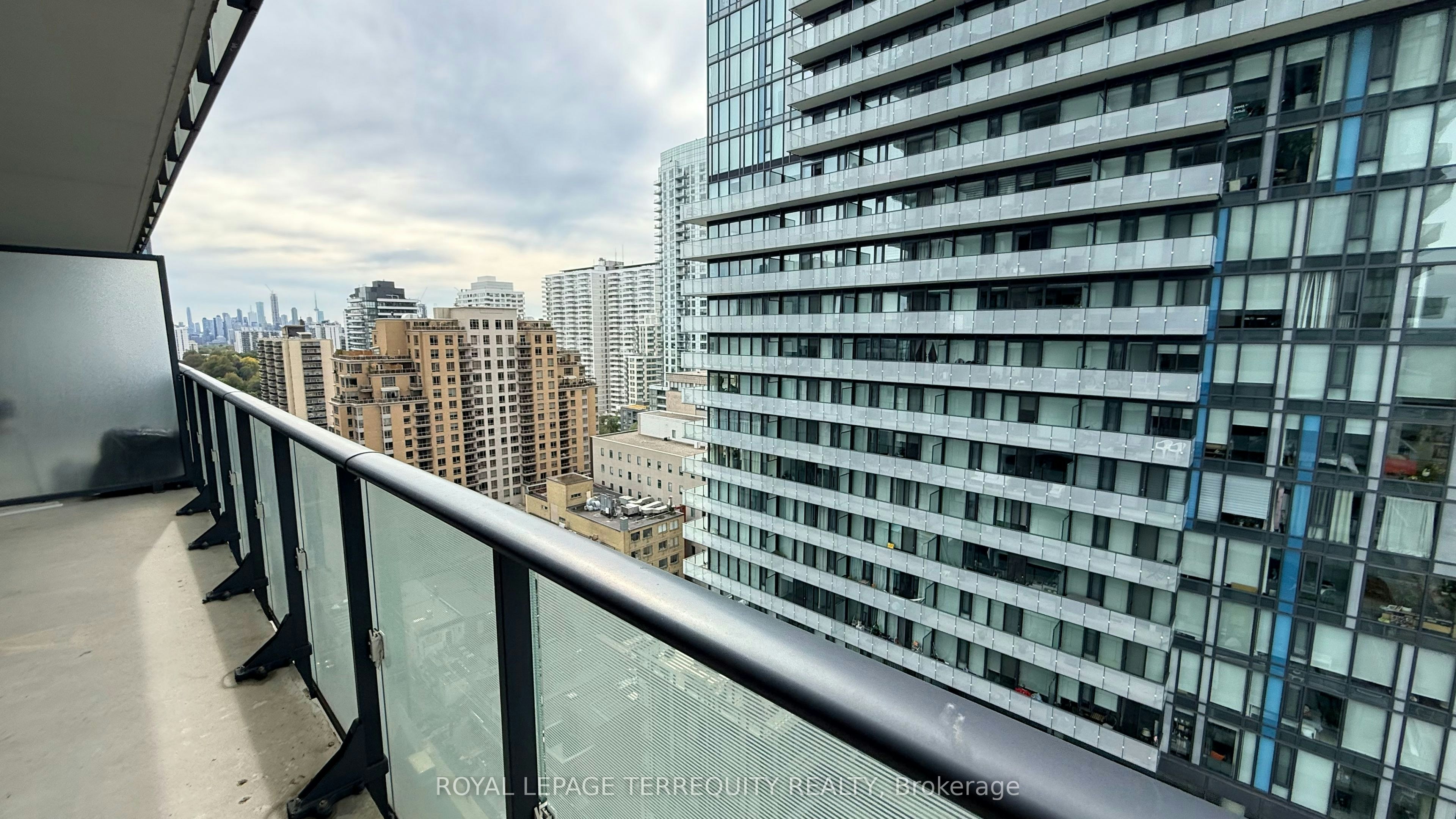 1502-185 Roehampton Avenue, Toronto, ON, M4P 0C6 - 12