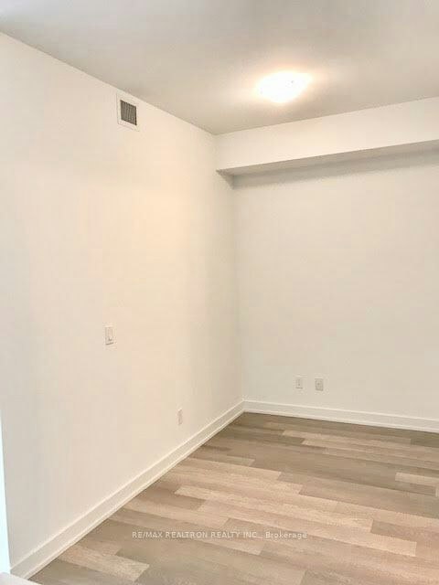 2204-5180 Yonge Street, Toronto, ON, M2N 5P6 - 11
