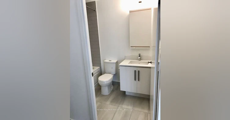 2204-5180 Yonge Street, Toronto, ON, M2N 5P6 - 12