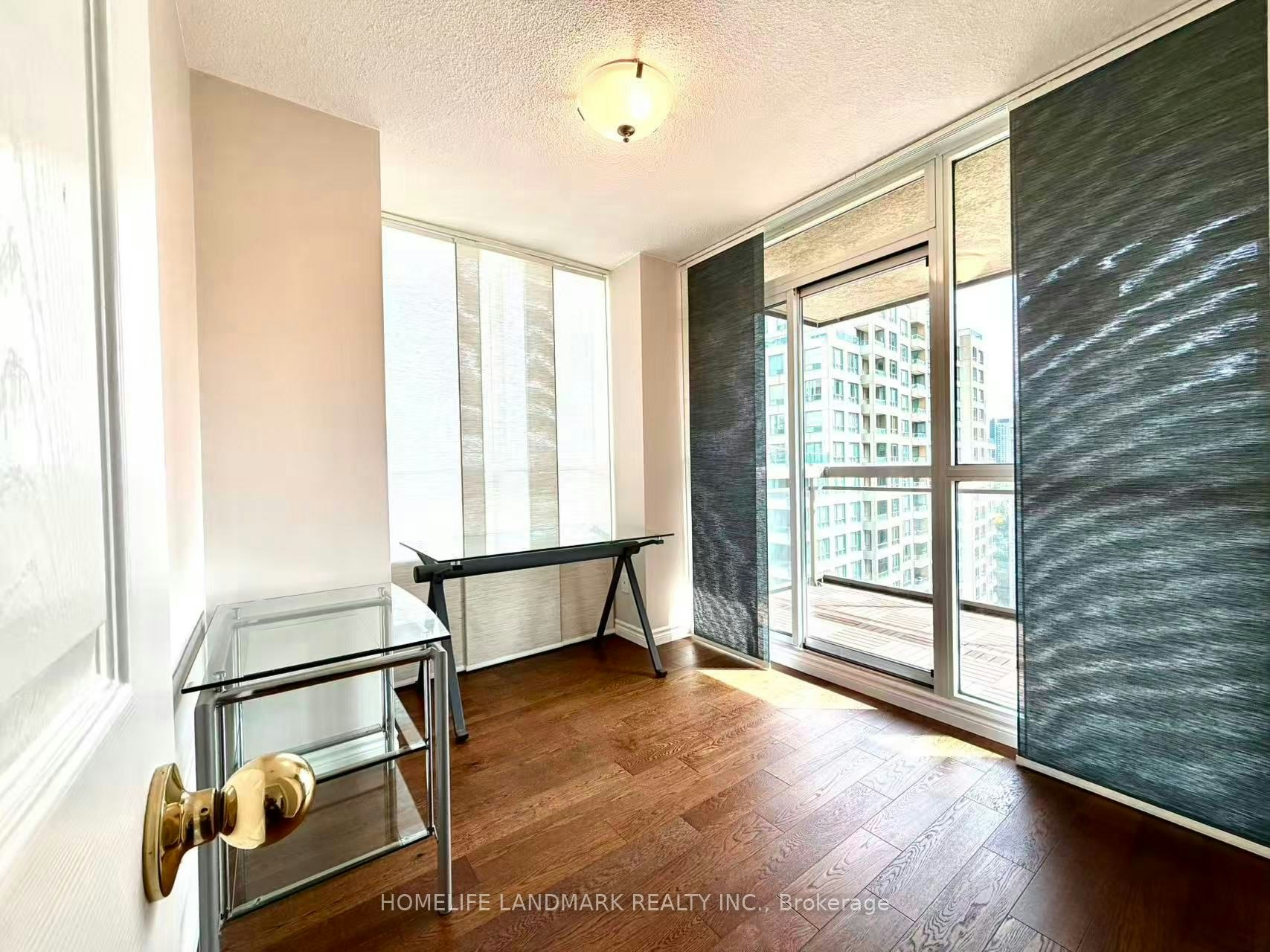 1706-18 Parkview Avenue, Toronto, ON, M2N 5P6 - 9