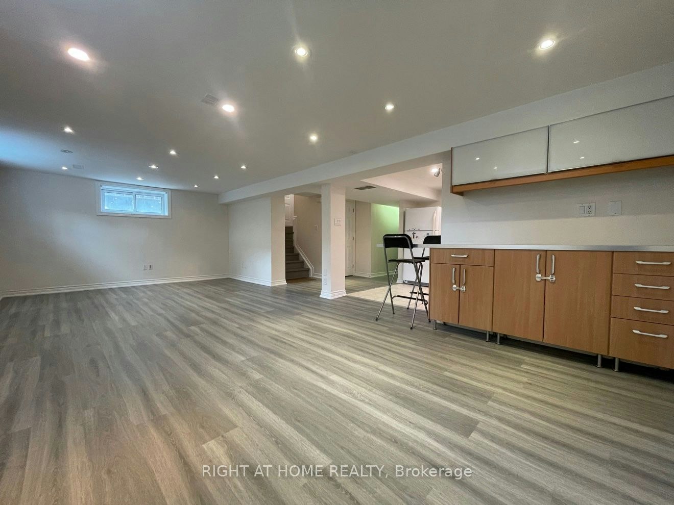 Lower-191 Princess Avenue, Toronto, ON, M2N 3R8 - 8