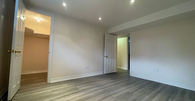 Lower-191 Princess Avenue, Toronto, ON, M2N 3R8 - 23