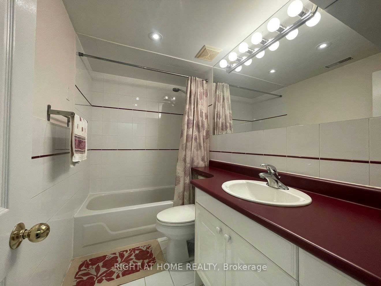 Lower-191 Princess Avenue, Toronto, ON, M2N 3R8 - 12