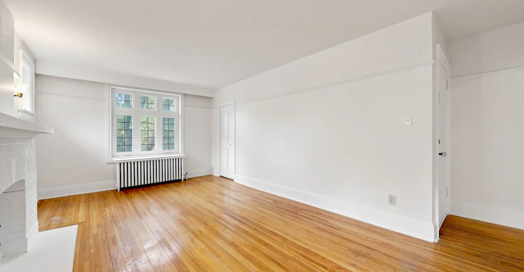 South 2nd-163 Highbourne Road, Toronto, ON, M5P 2J8 - 10