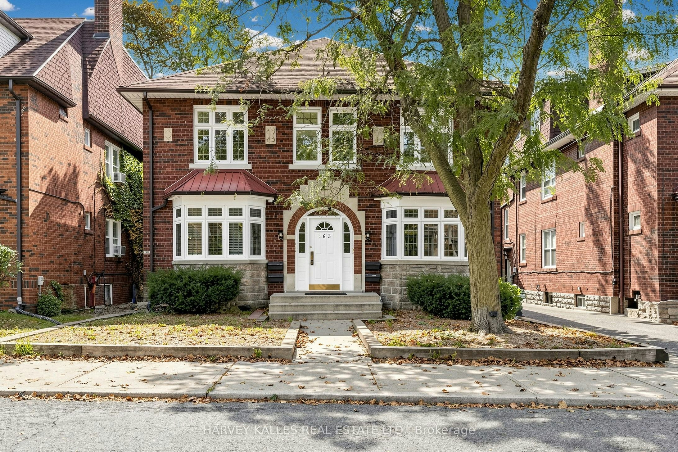 South 2nd-163 Highbourne Road, Toronto, ON, M5P 2J8 - 5