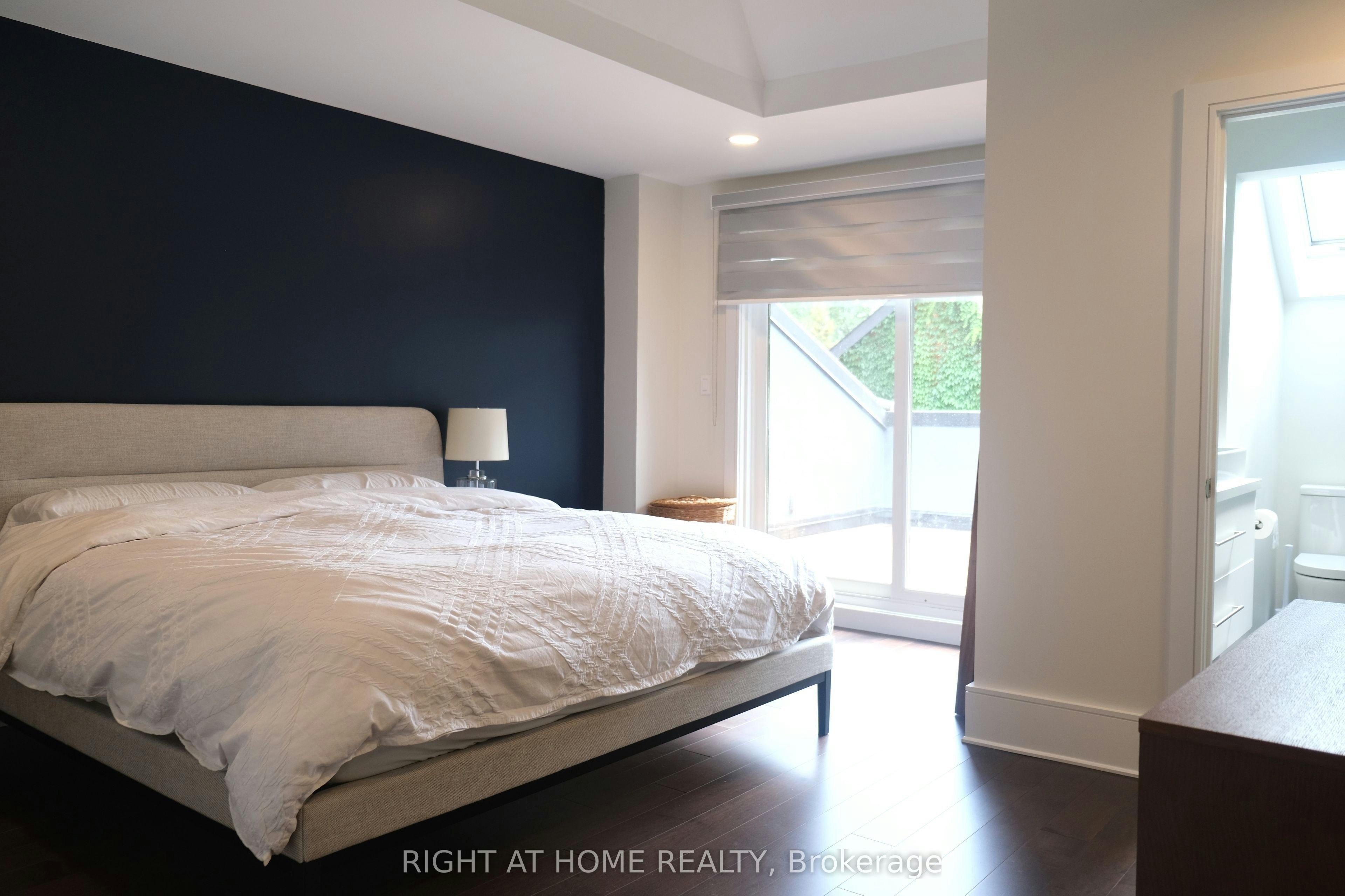 2-41 Spruce Street, Toronto, ON, M5A 2H8 - 7
