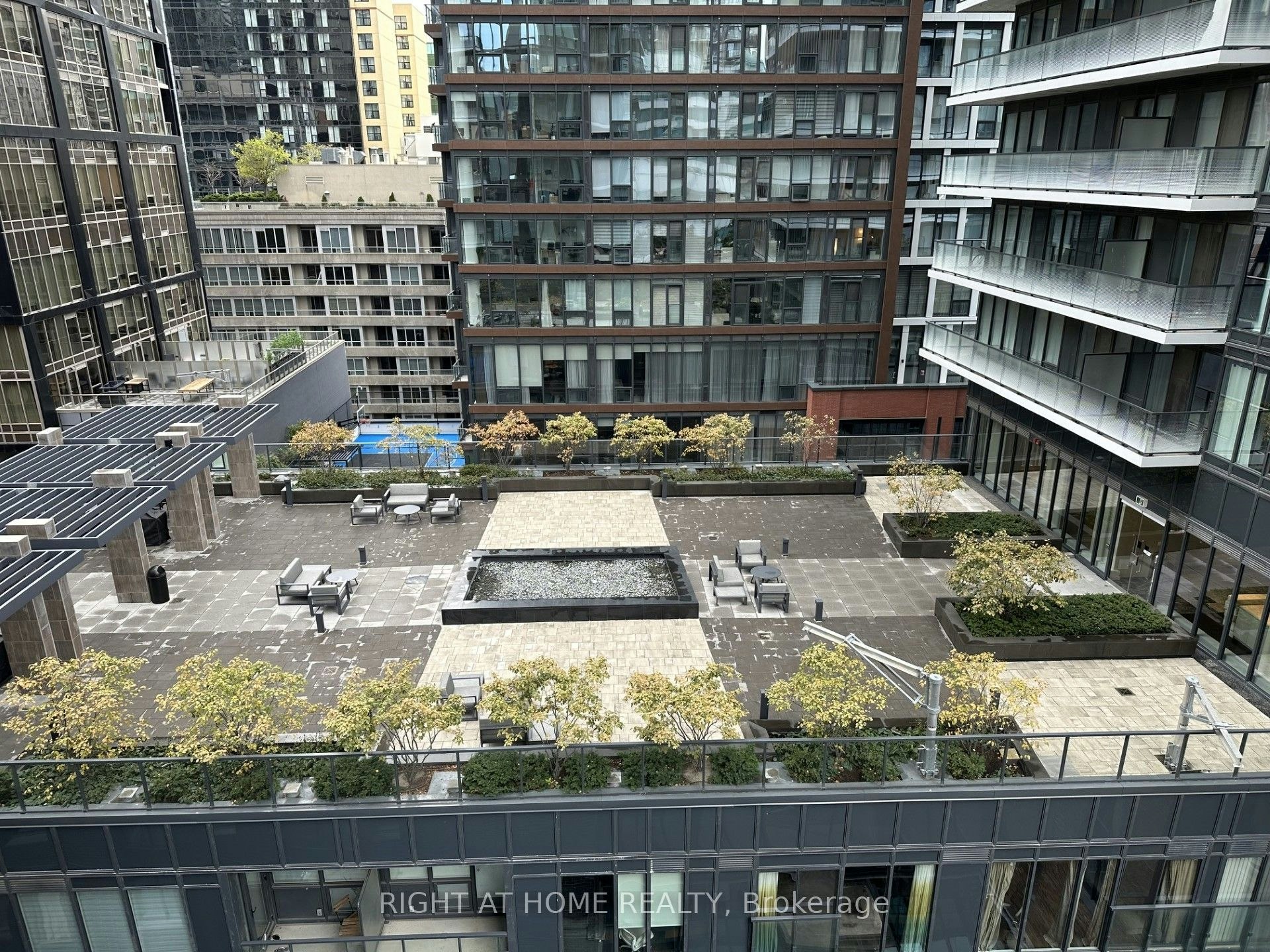 1202-125 Blue Jays Way, Toronto, ON, M5V 0N5 - 21