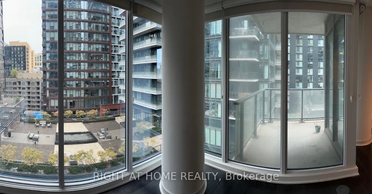 1202-125 Blue Jays Way, Toronto, ON, M5V 0N5 - 16