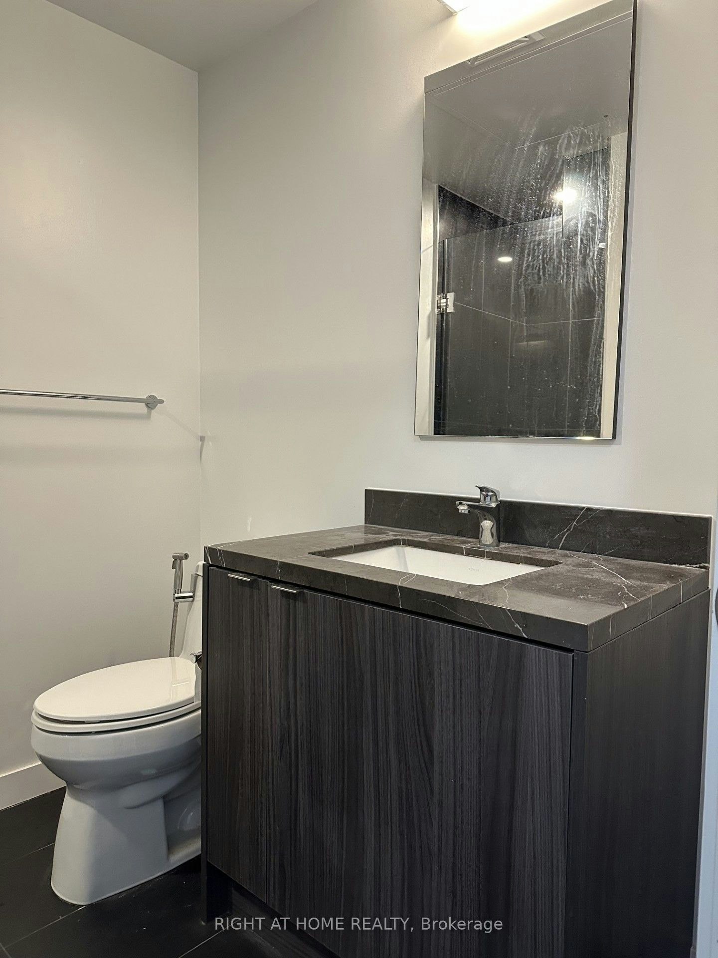 1202-125 Blue Jays Way, Toronto, ON, M5V 0N5 - 18