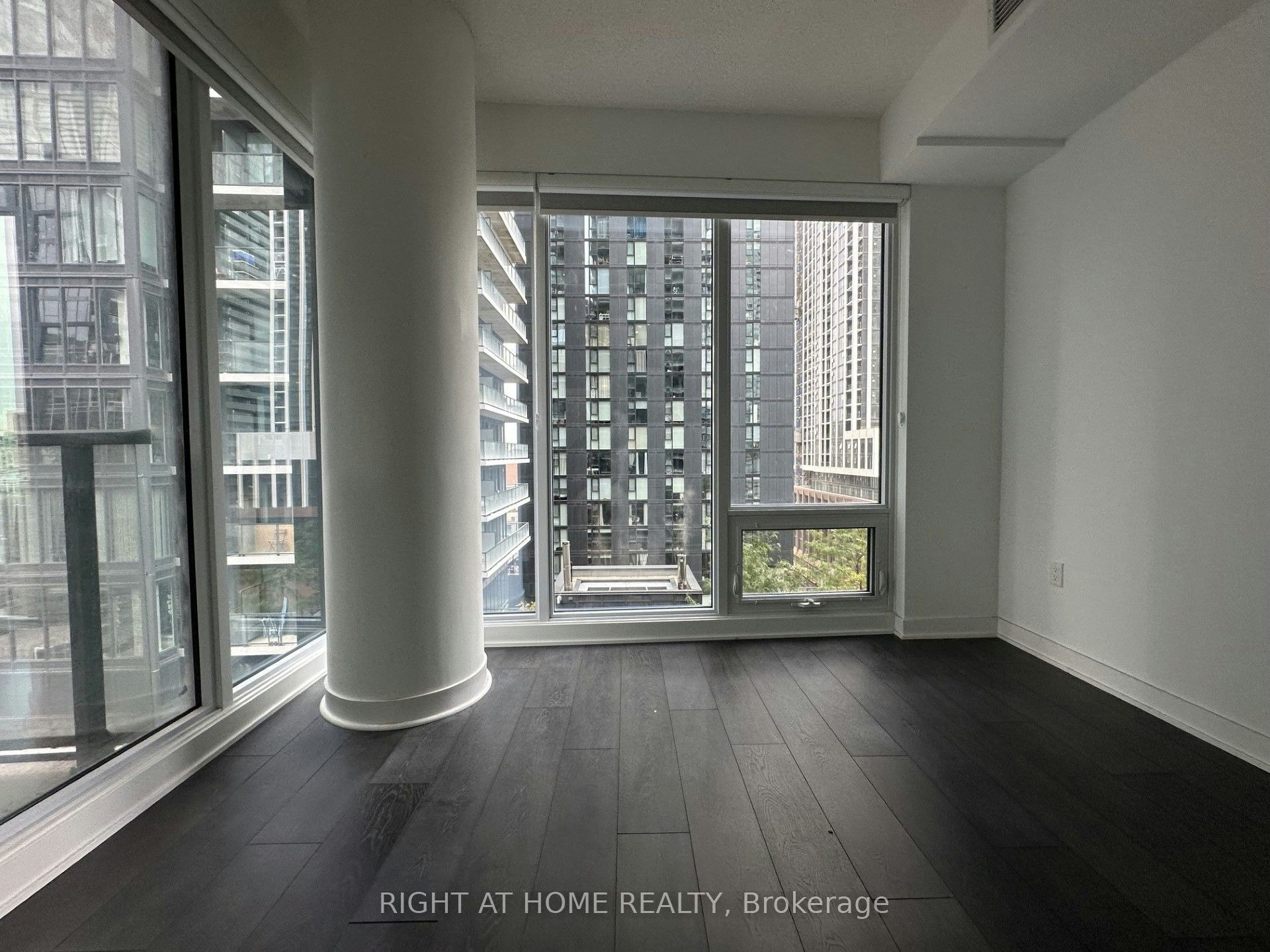 1202-125 Blue Jays Way, Toronto, ON, M5V 0N5 - 19