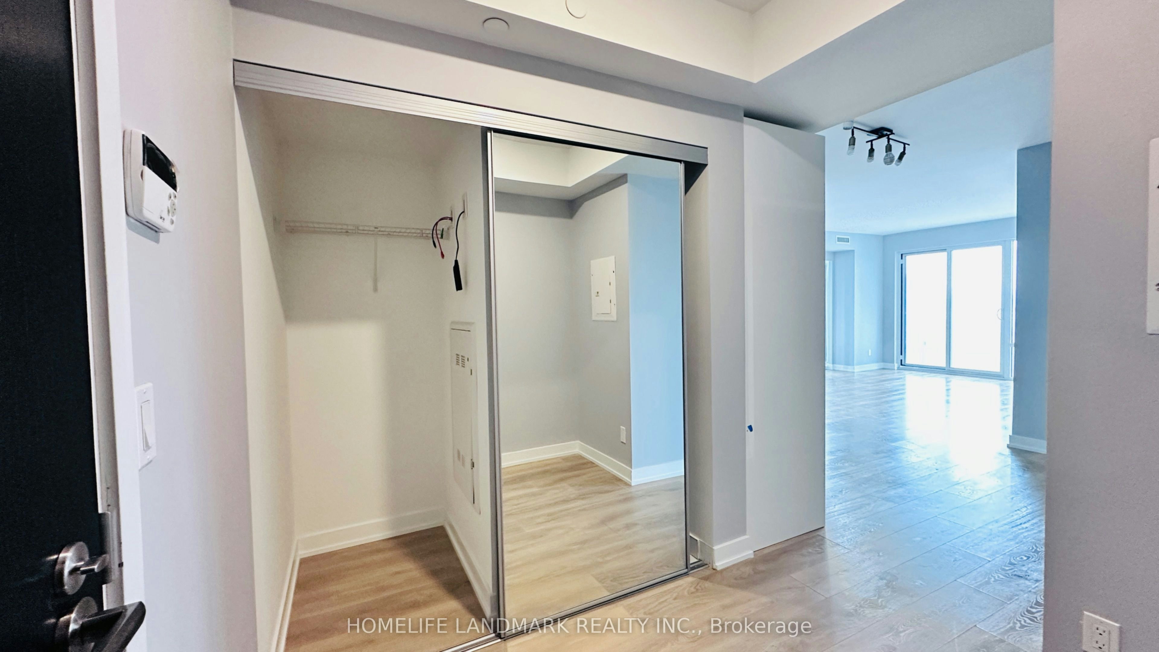 2509-501 Yonge Street, Toronto, ON, M4Y 0G8 - 9
