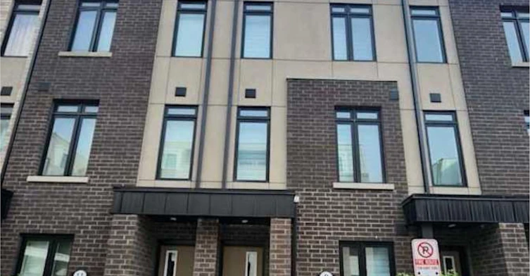 Room 4-9 Spruce Pines Crescent, Toronto, ON, M4A 0A9 - 13