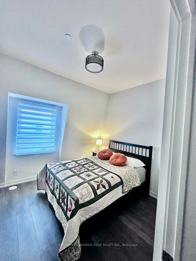 Room 4-9 Spruce Pines Crescent, Toronto, ON, M4A 0A9 - 4