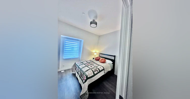 Room 4-9 Spruce Pines Crescent, Toronto, ON, M4A 0A9 - 4