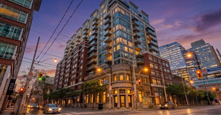 408-230 King Street E, Toronto, ON, M5A 1K5