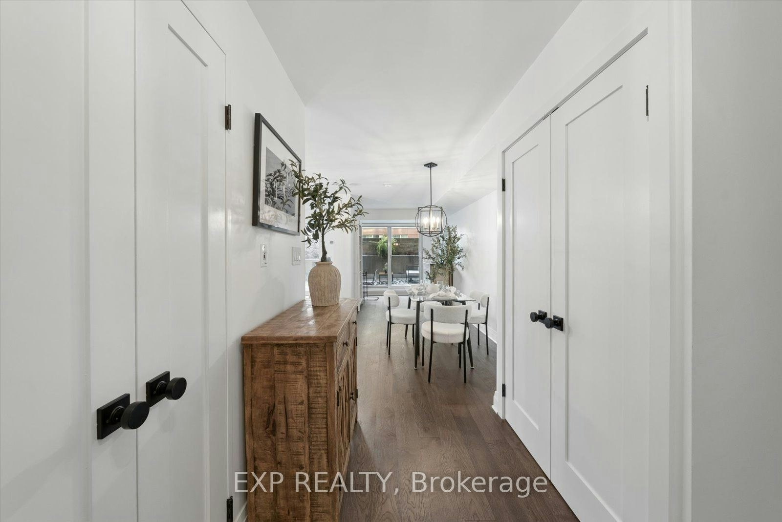 408-230 King Street E, Toronto, ON, M5A 1K5 - 2