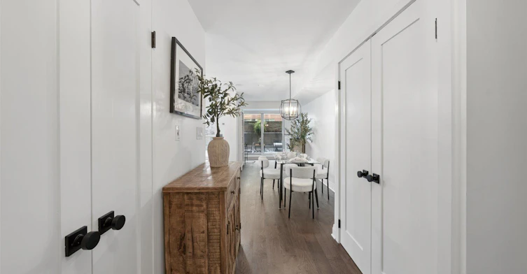 408-230 King Street E, Toronto, ON, M5A 1K5 - 2