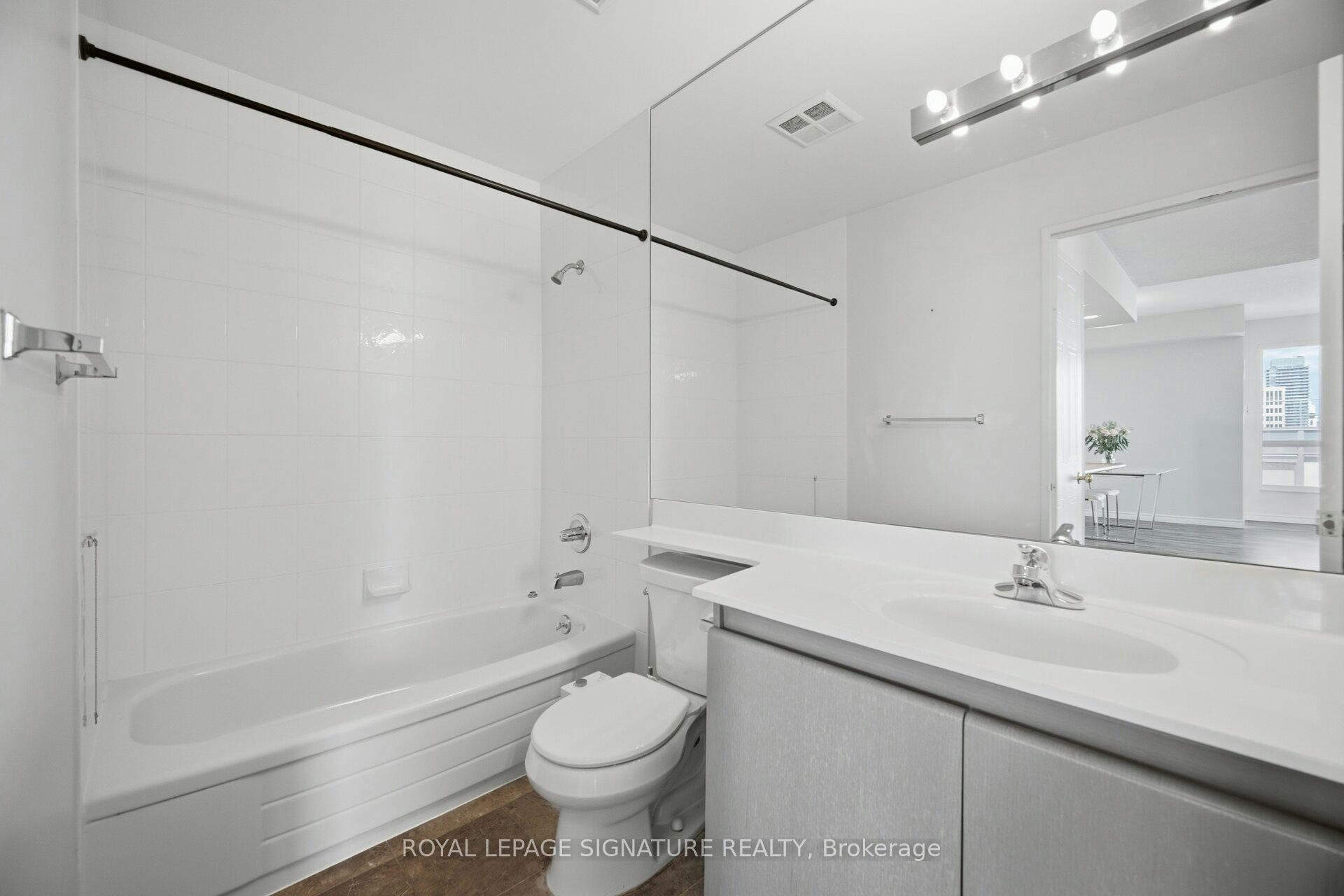 3603-750 Bay Street, Toronto, ON, M5G 1N6 - 25
