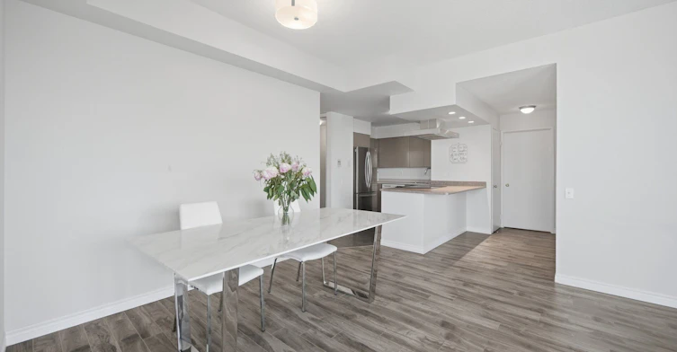 3603-750 Bay Street, Toronto, ON, M5G 1N6 - 10