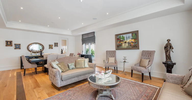 267 Empress Avenue, Toronto, ON, M2N 3V2 - 5