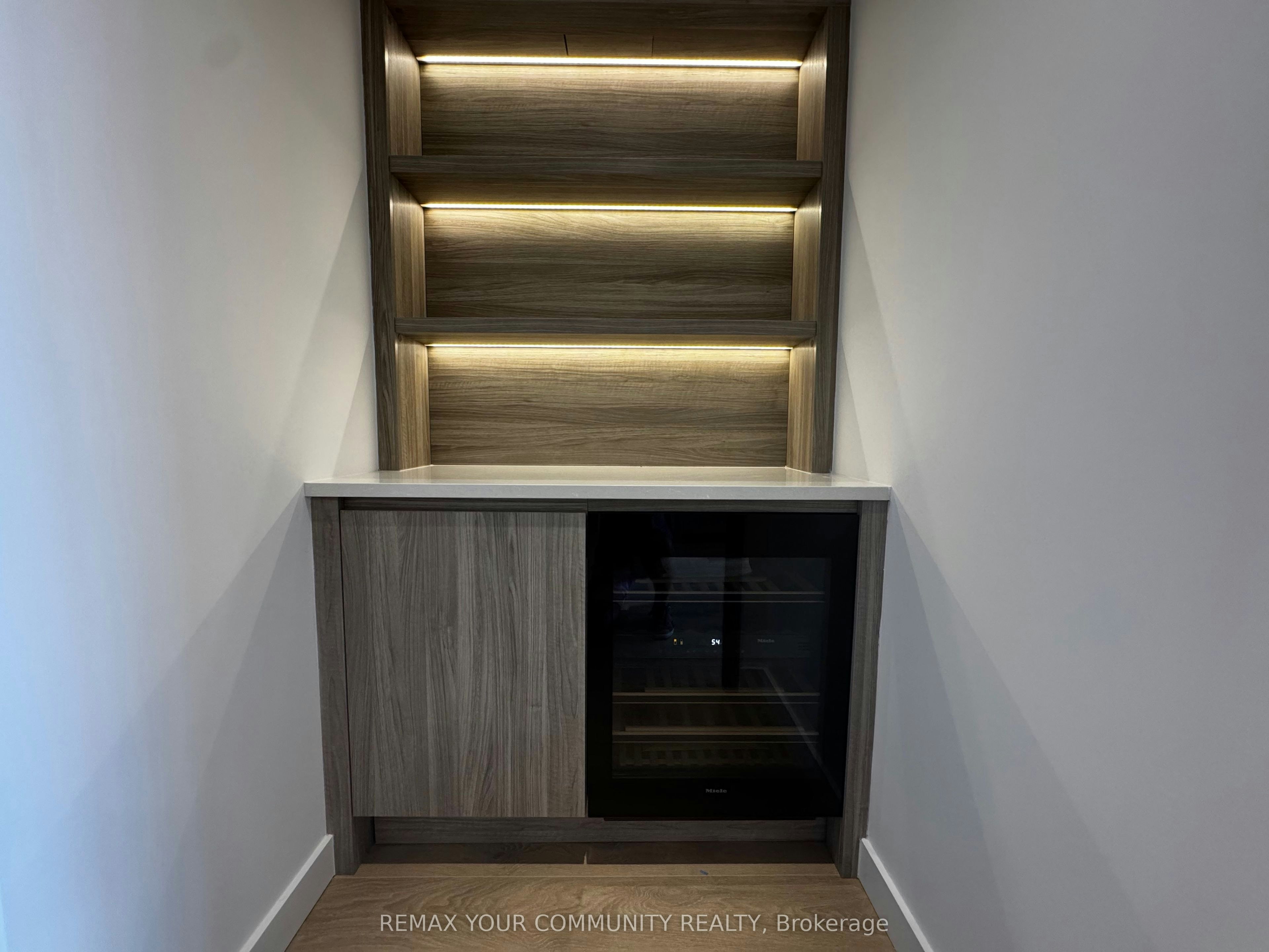 2015-18 Esther Shrine Boulevard, Toronto, ON, M2K 0J7 - 10