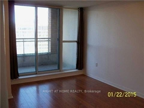1509-887 Bay Street, Toronto, ON, M5S 3K4 - 3