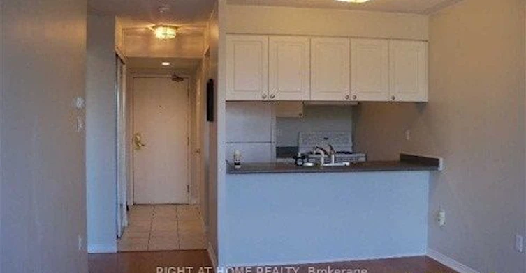 1509-887 Bay Street, Toronto, ON, M5S 3K4 - 2
