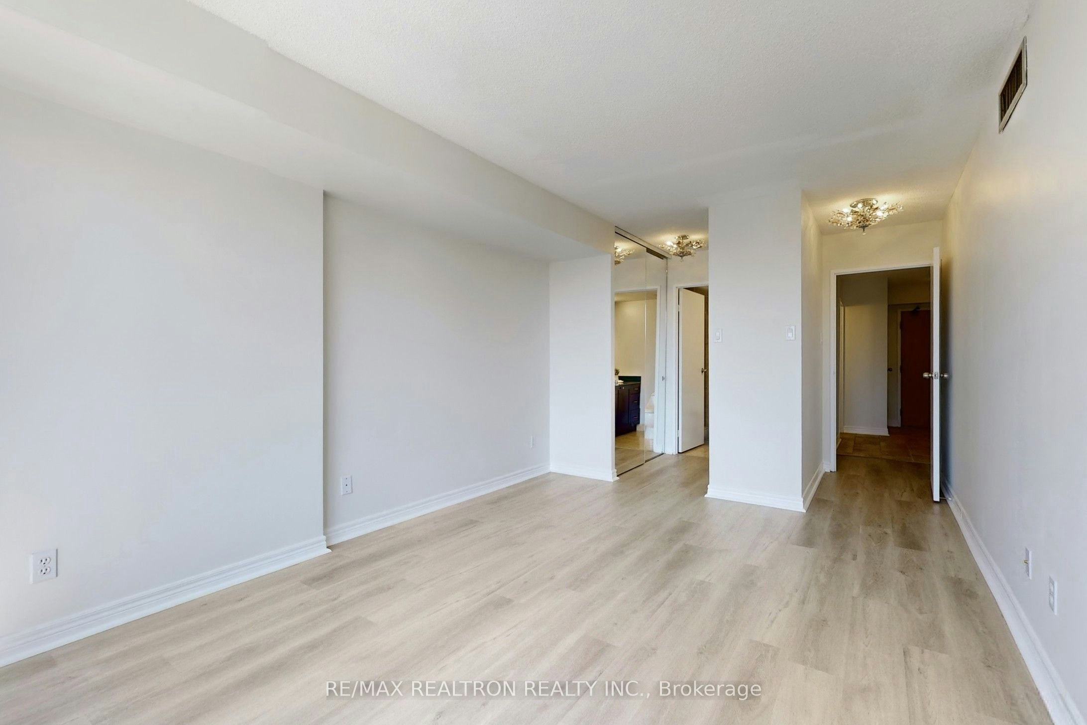 407-1131 Steeles Avenue W, Vaughan, ON, M2R 3W8 - 16
