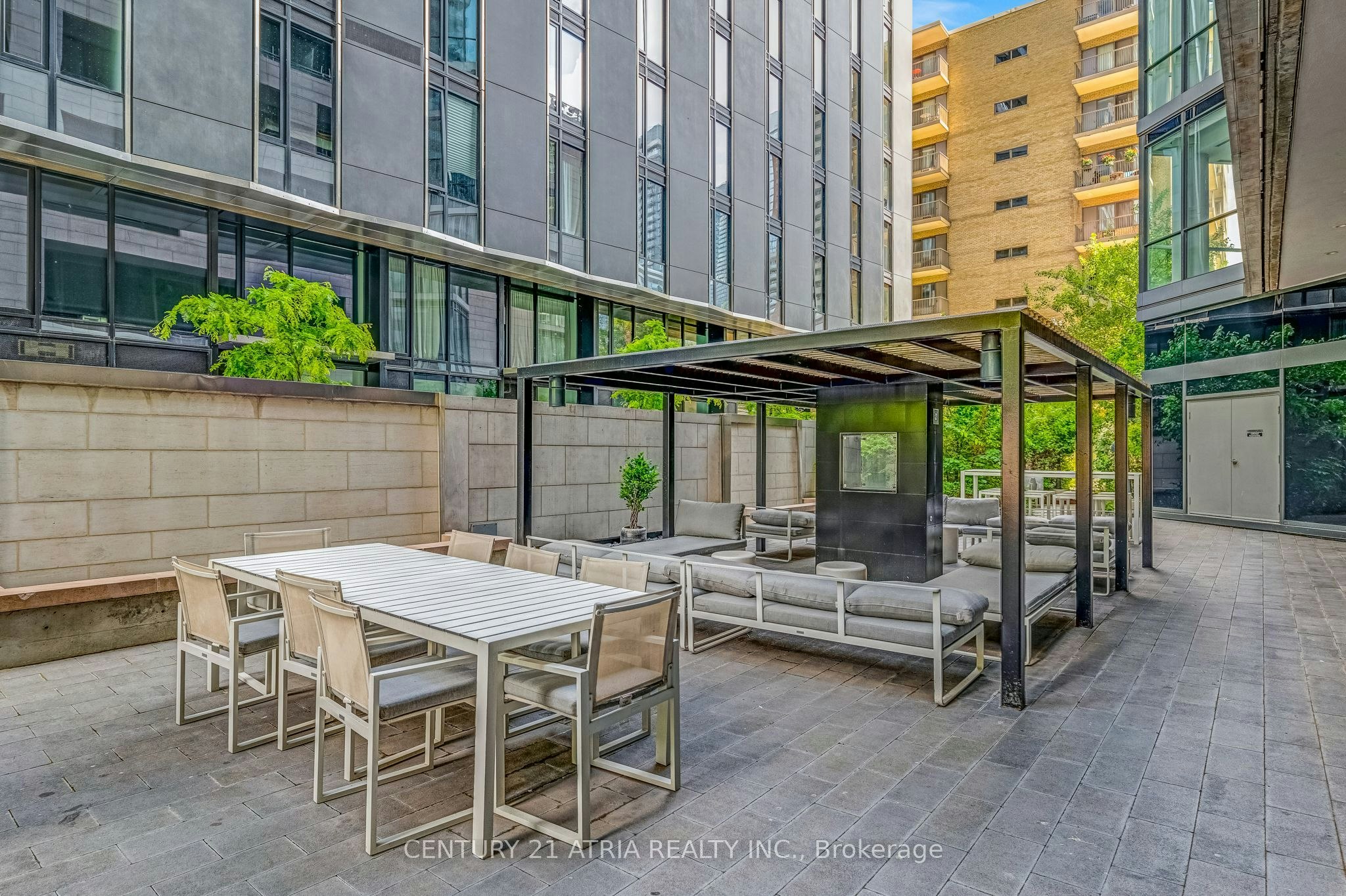 4215-45 Charles Street E, Toronto, ON, M4Y 0B8 - 15