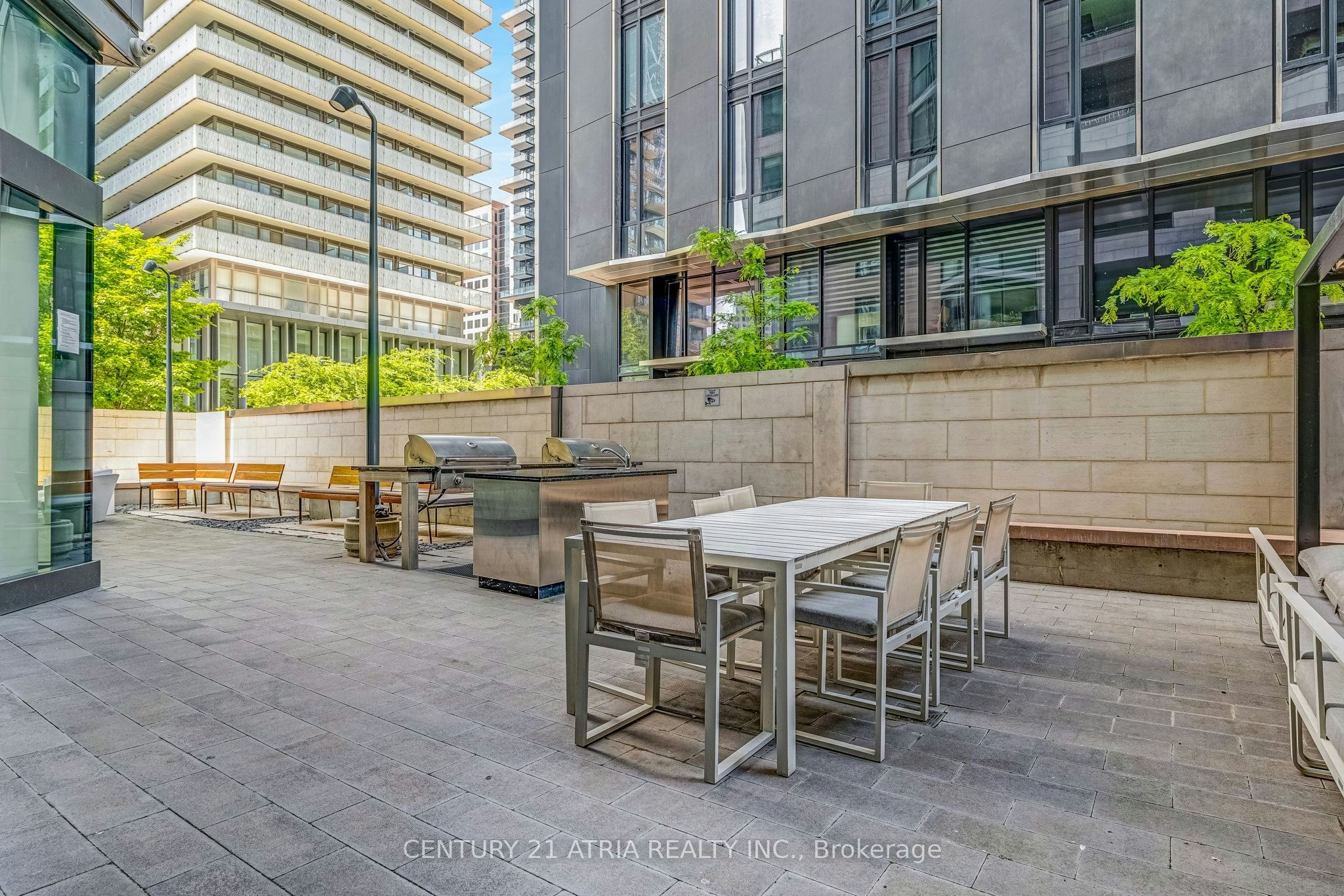 4215-45 Charles Street E, Toronto, ON, M4Y 0B8 - 16
