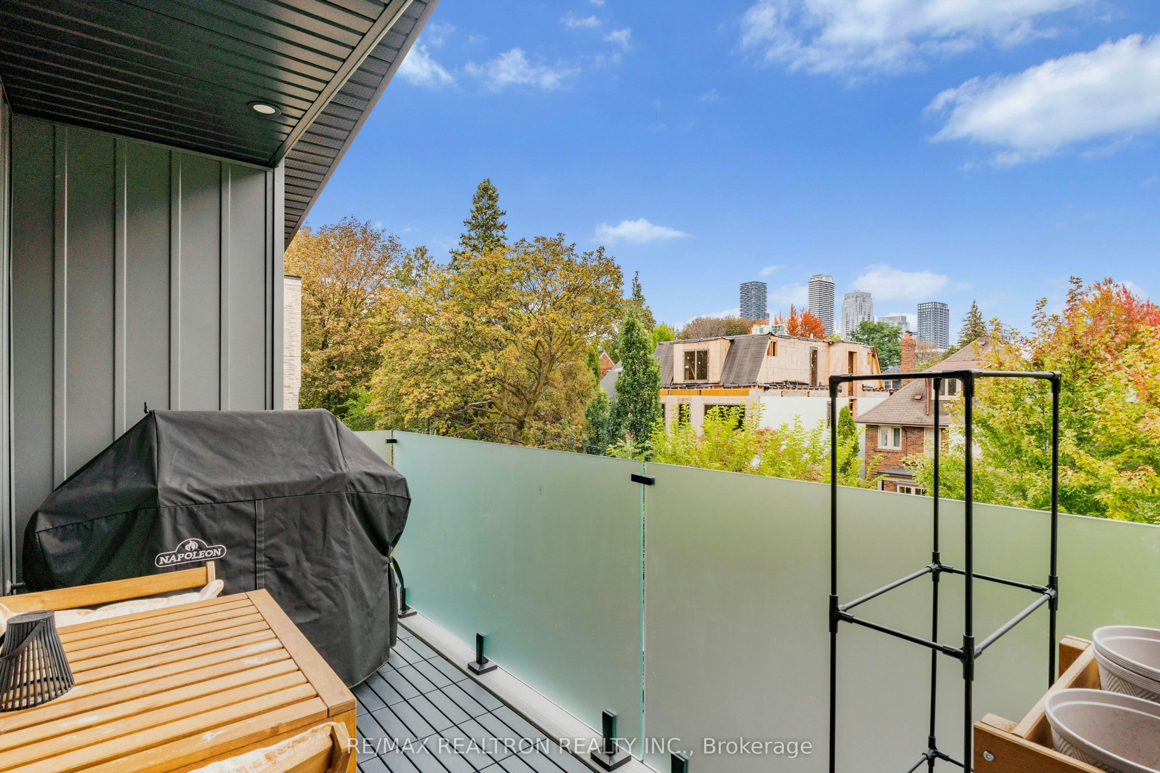 1-887 Avenue Road, Toronto, ON, M5P 2K7 - 8