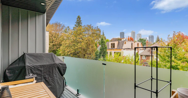 1-887 Avenue Road, Toronto, ON, M5P 2K7 - 8