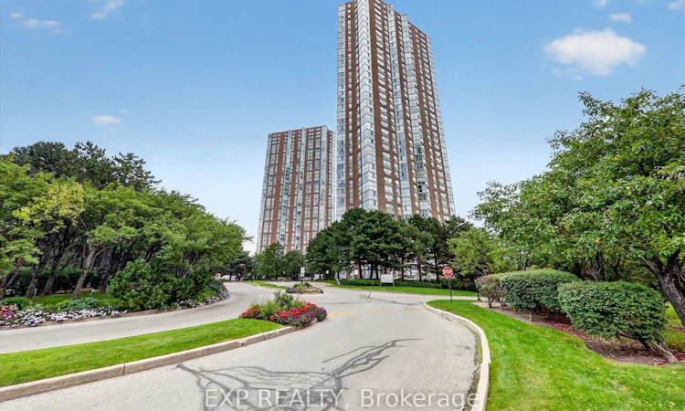 2204-7 Concorde Place