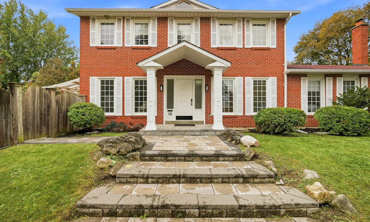 18 Dolan Gate