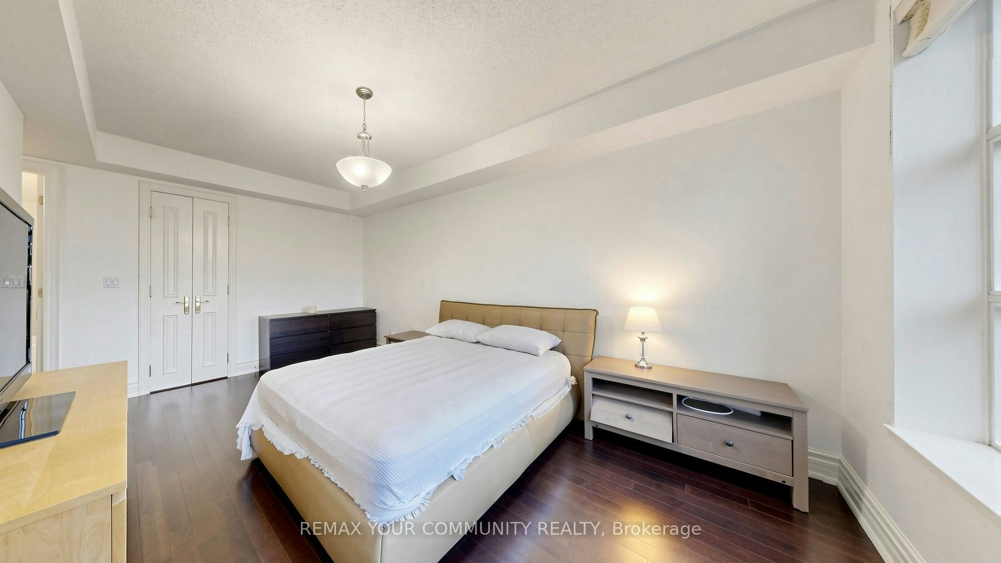 410-10 Old York Mills Road, Toronto, ON, M2P 2G9 - 36