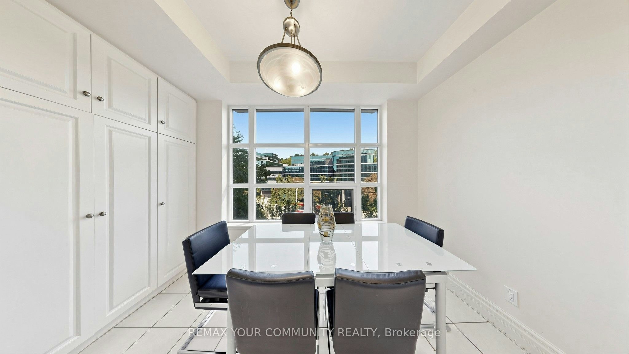 410-10 Old York Mills Road, Toronto, ON, M2P 2G9 - 19