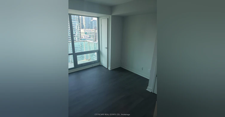 2911-81 Navy Wharf Court, Toronto, ON, M5V 3S2 - 4